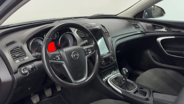 Opel Insignia Sports Tourer 12