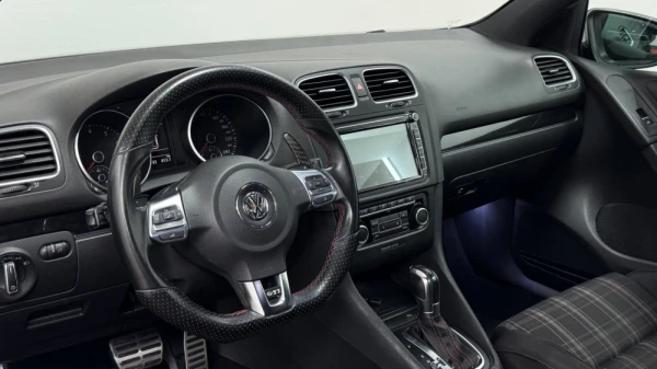 Volkswagen Golf 2.0 TSi GTI DSG 20