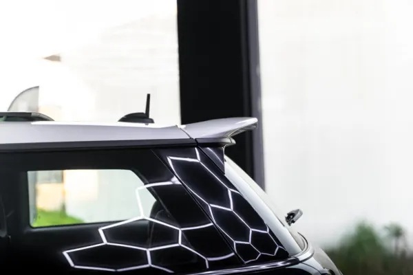 MINI 3 Portas John Cooper Works Plus Auto Desportiva 11