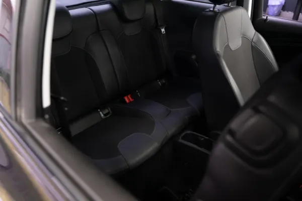 Opel Adam 1.2 Slam 14