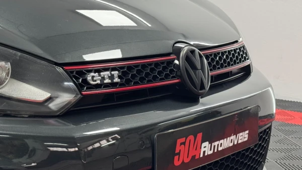 Volkswagen Golf 2.0 TSi GTI DSG 4