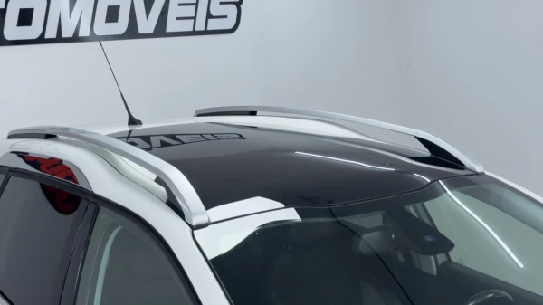 Peugeot 2008 1.2 PureTech Style 6