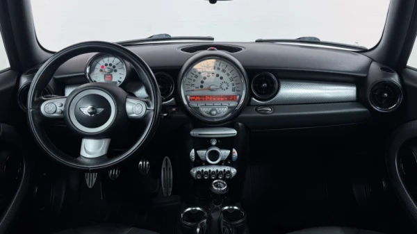 MINI John Cooper Works 24