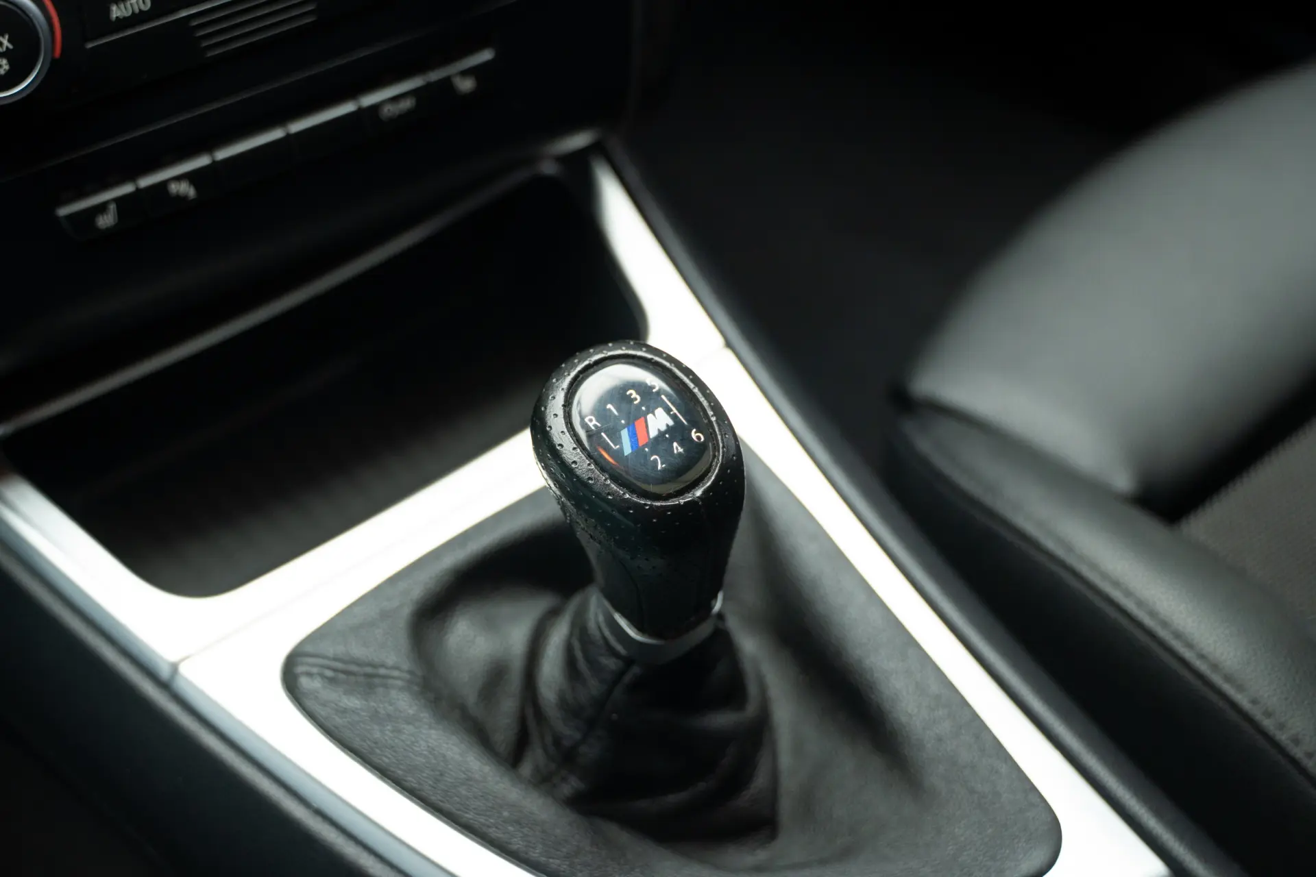 BMW 120 d DPF Edition Sport 12