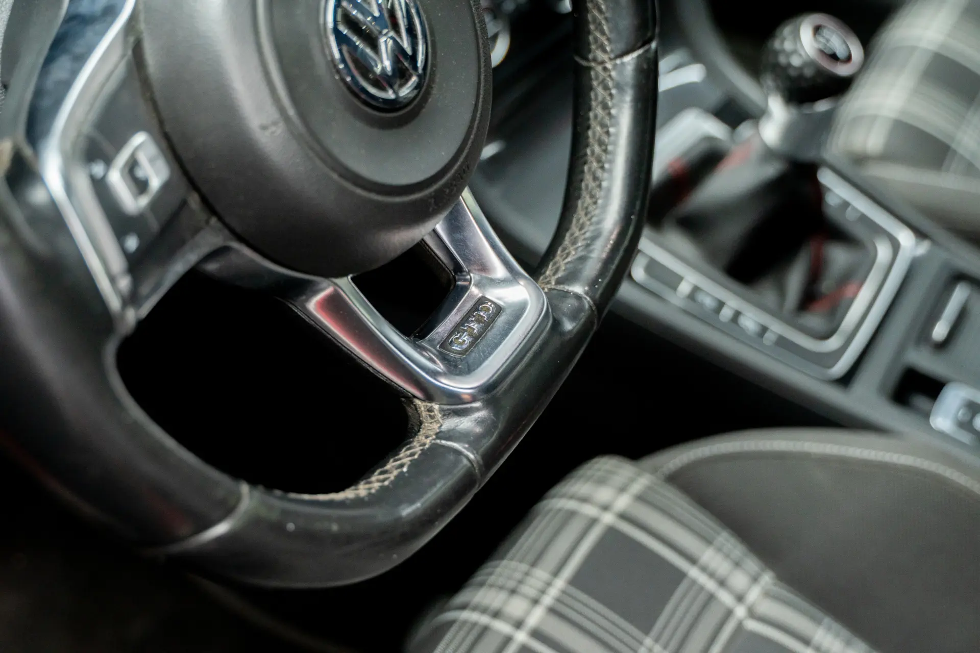 Volkswagen Golf 2.0 TDi GTD 19