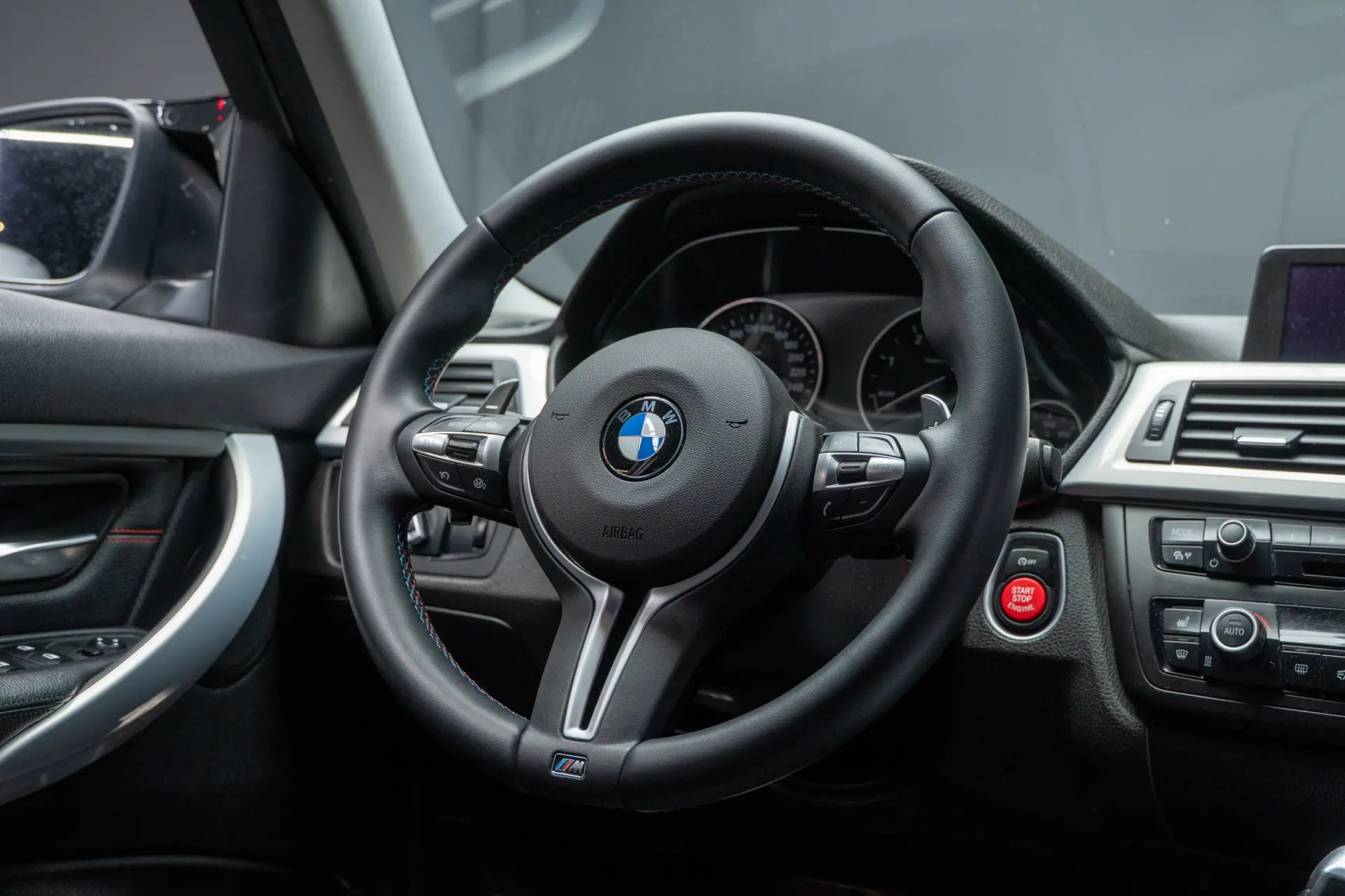 BMW 320 d Sport-Aut. 22