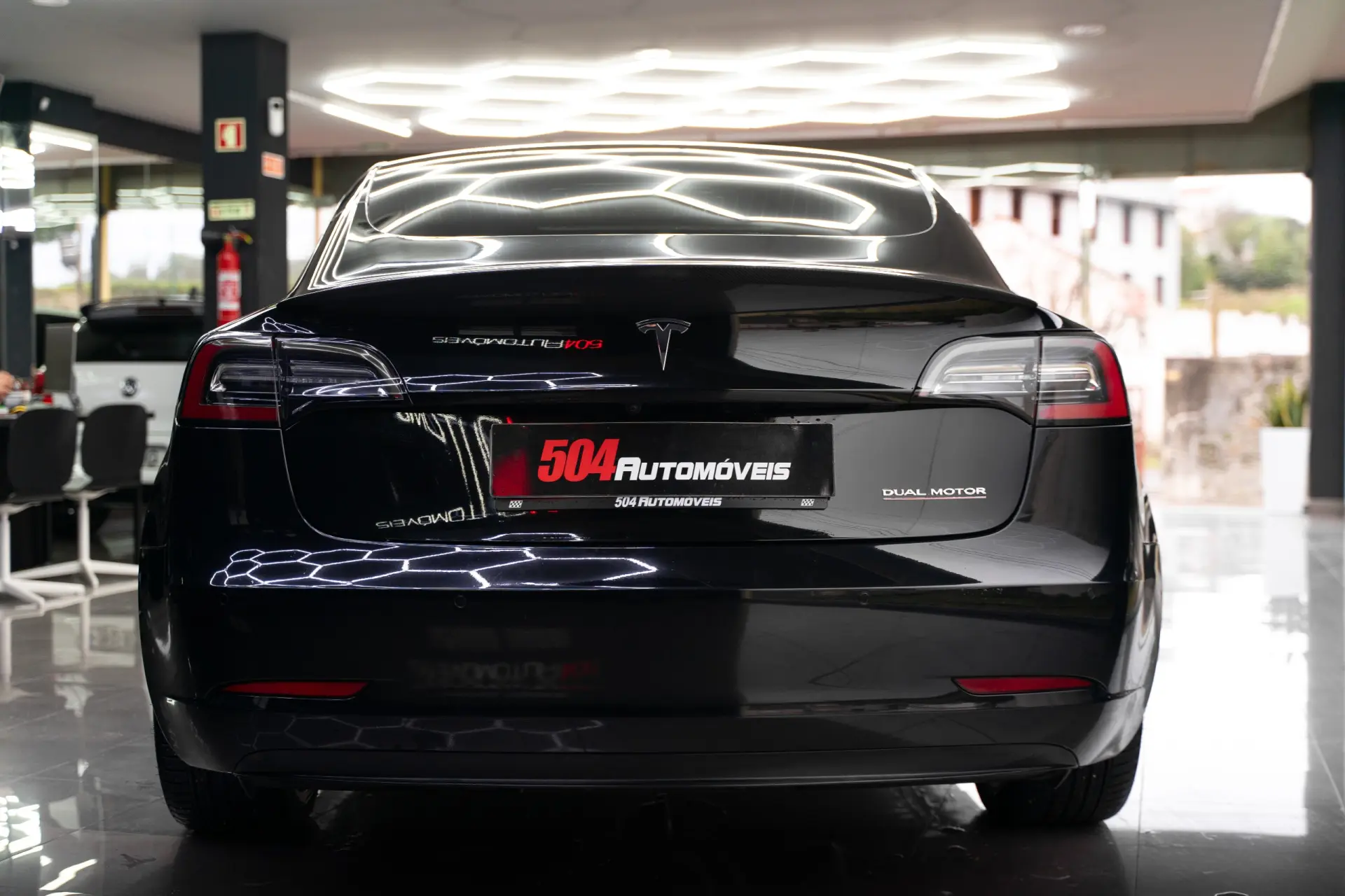 Tesla Model 3 Long Range AWD Dual Motor Performance 9