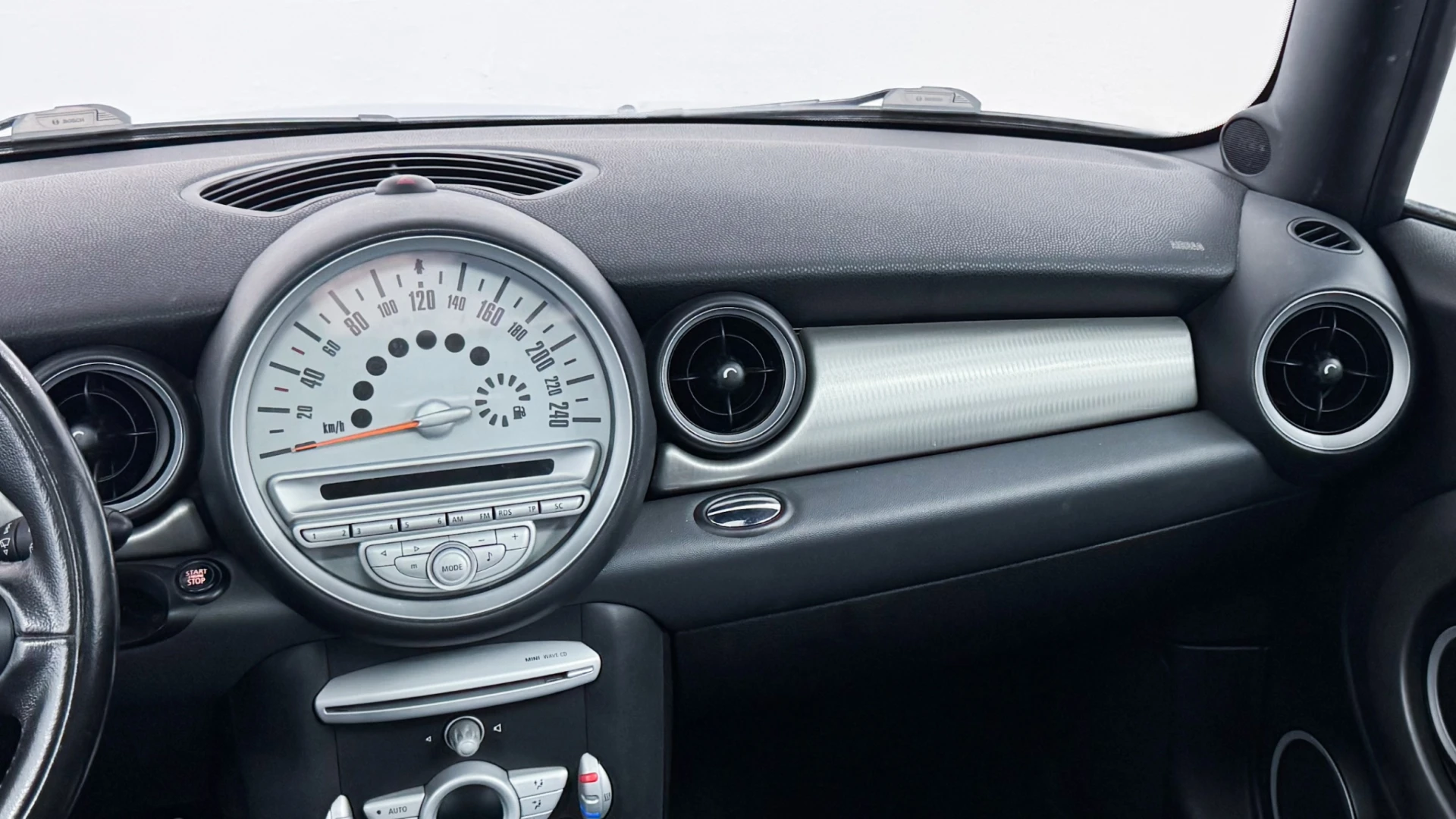 MINI 3 Portas ONE 25