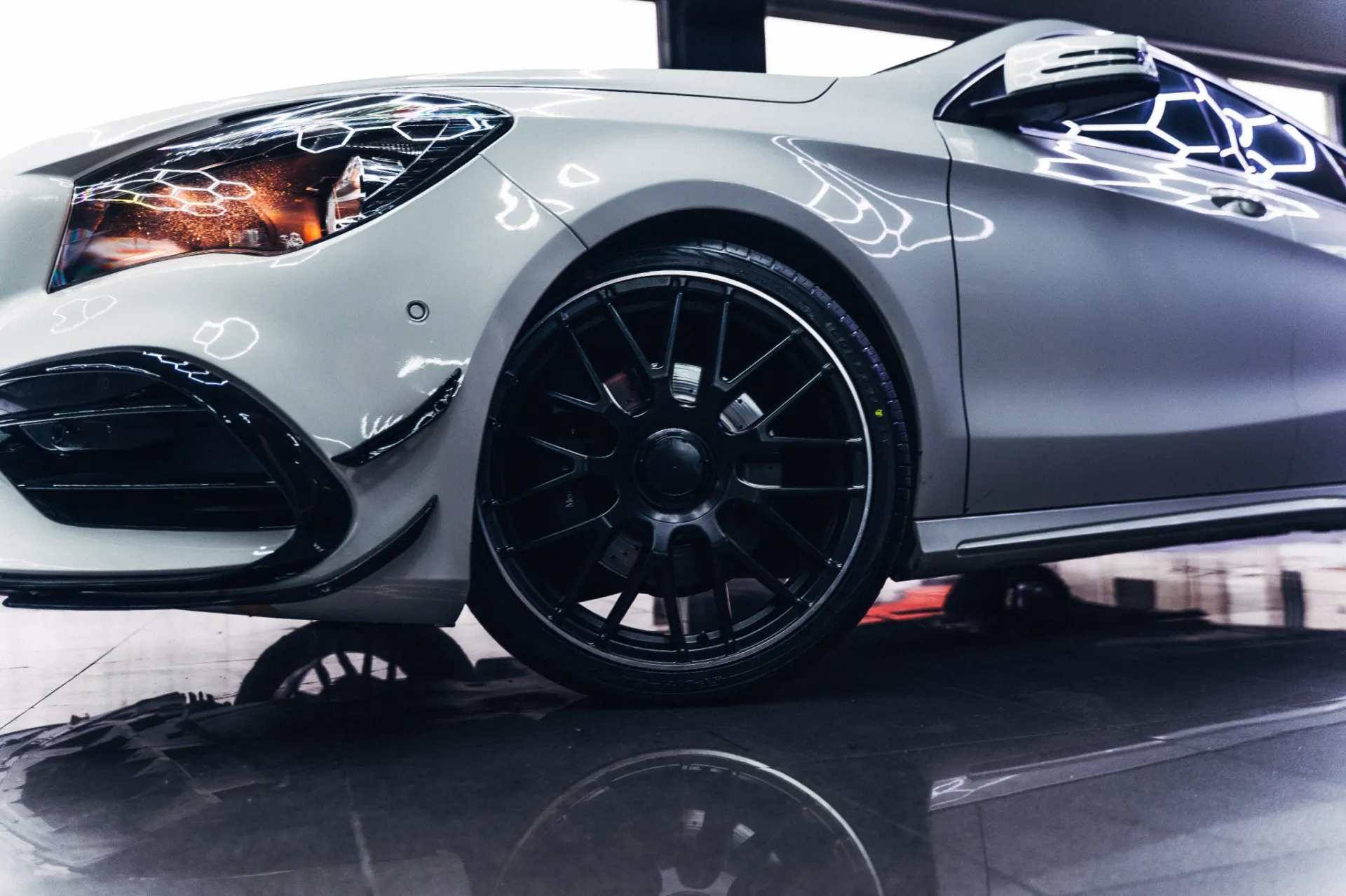 Mercedes-Benz CLA 220 d Shooting Brake AMG Line Aut. 13