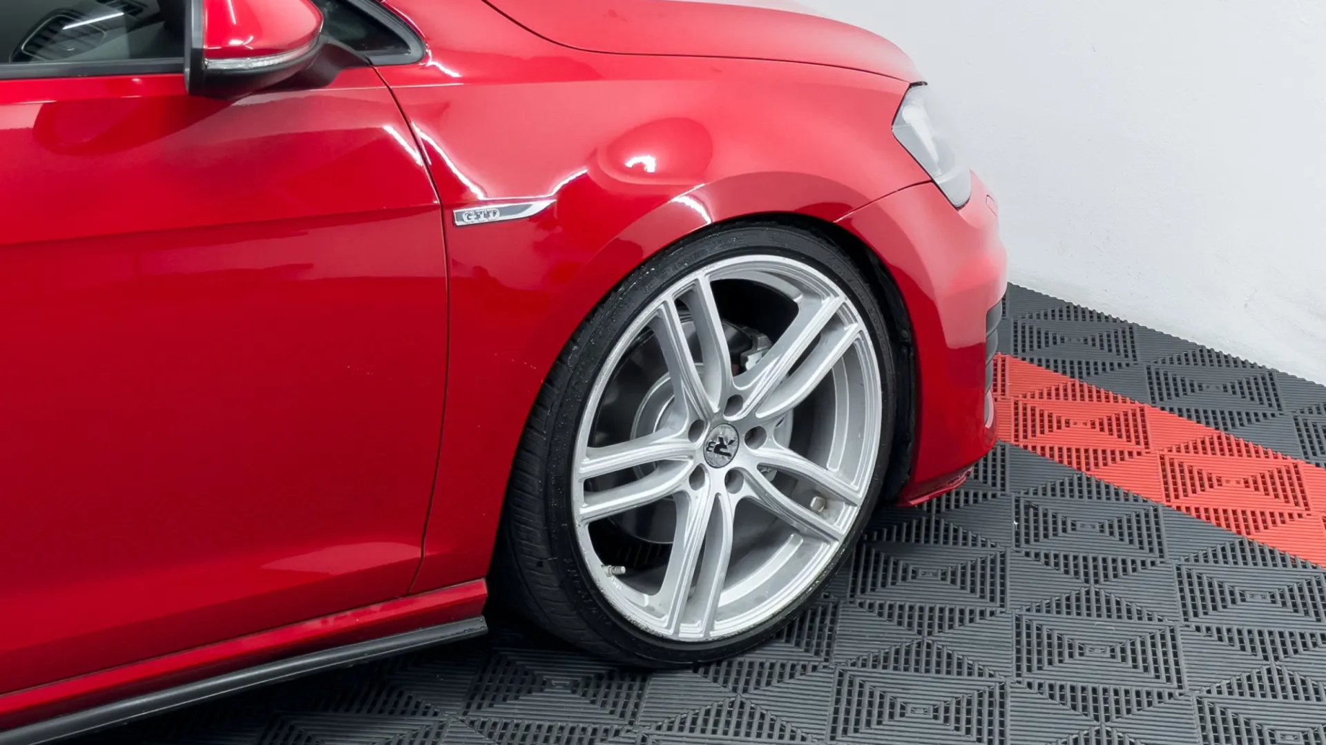 Volkswagen Golf 2.0 TDi GTD 11