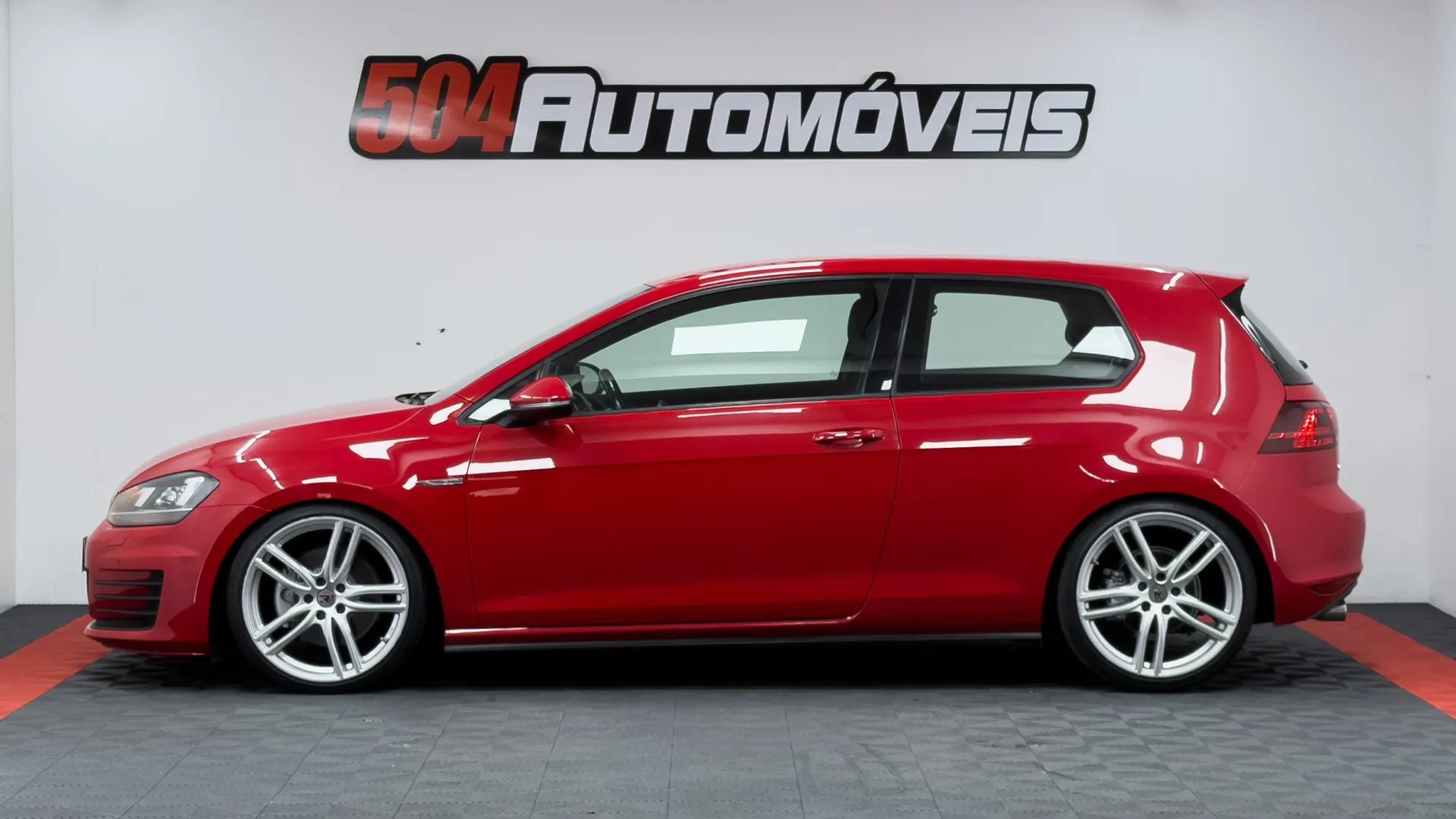 Volkswagen Golf 2.0 TDi GTD 10