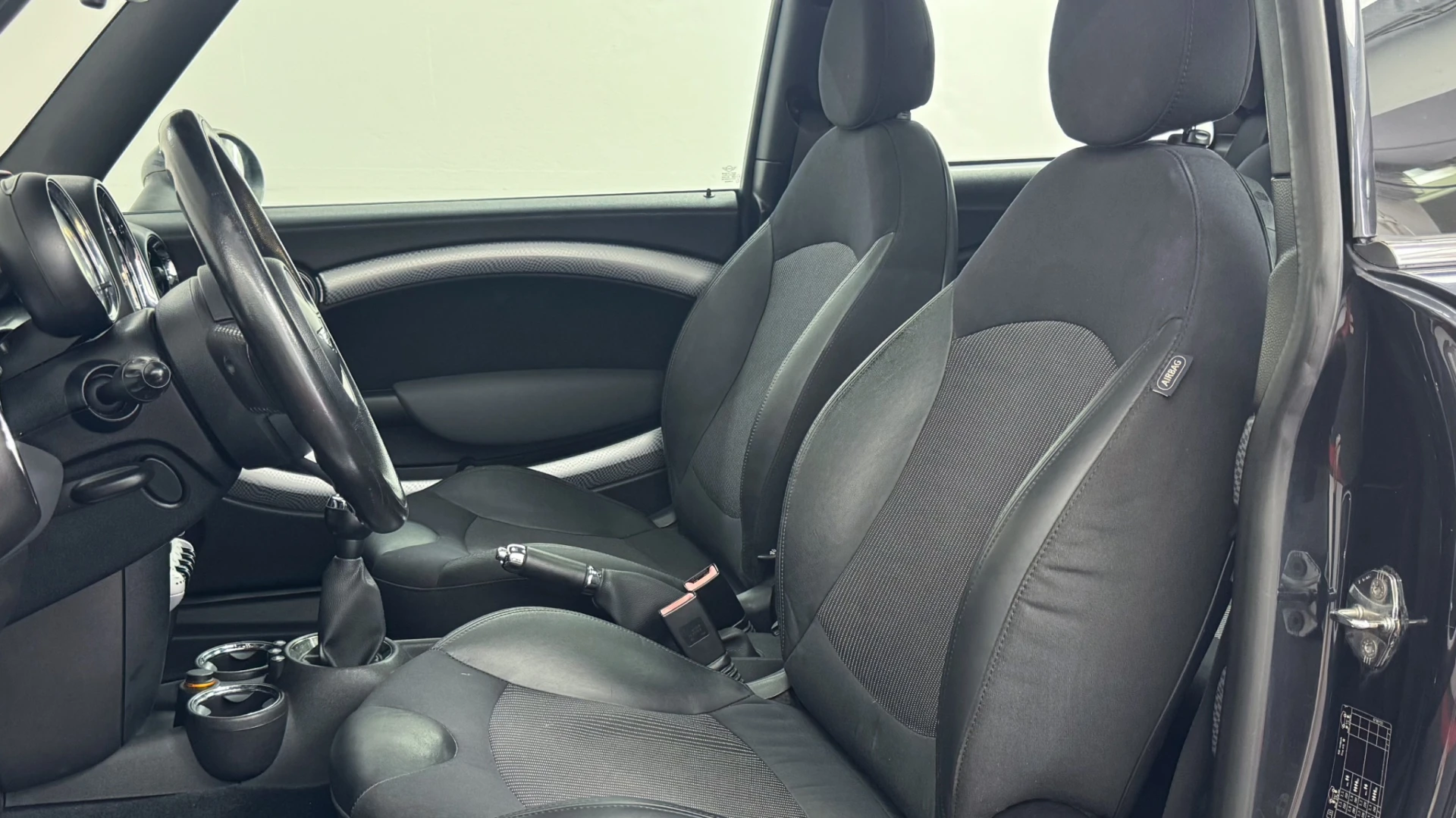 MINI John Cooper Works 28