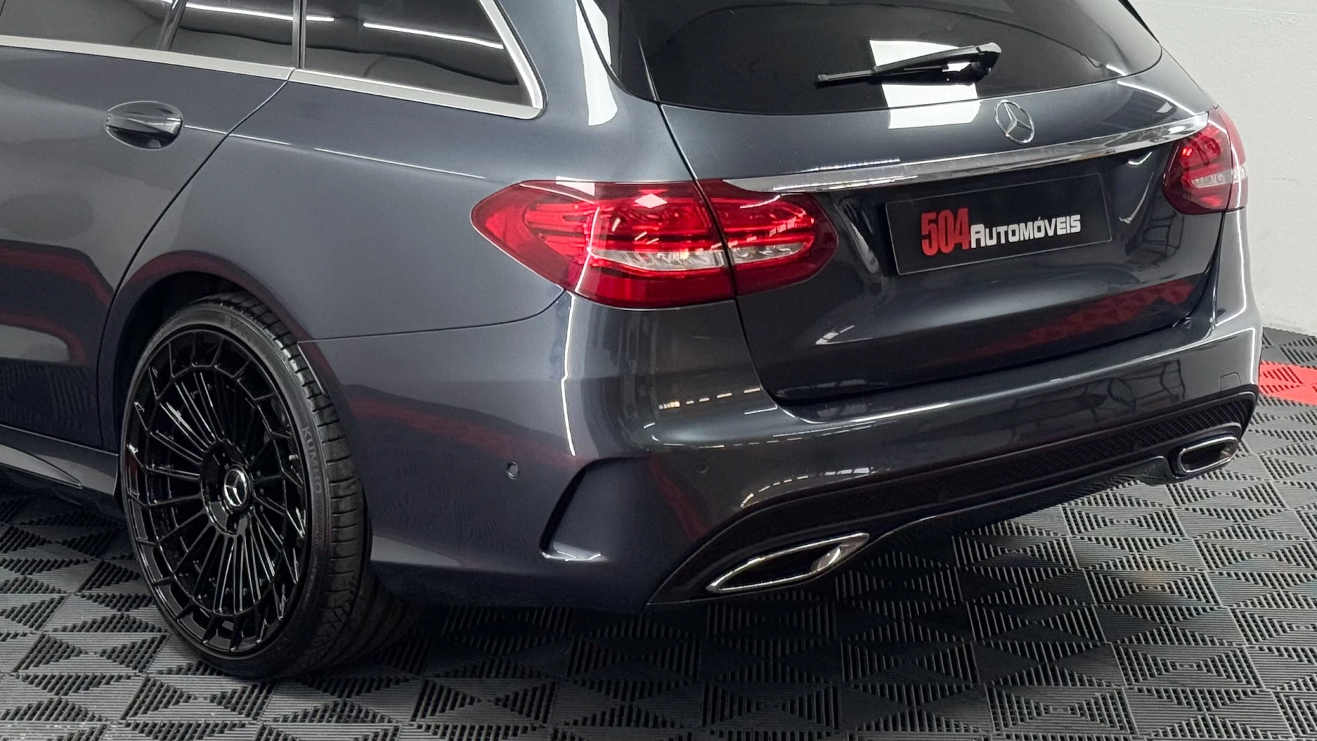 Mercedes-Benz C 220 d AMG Line Aut. 10