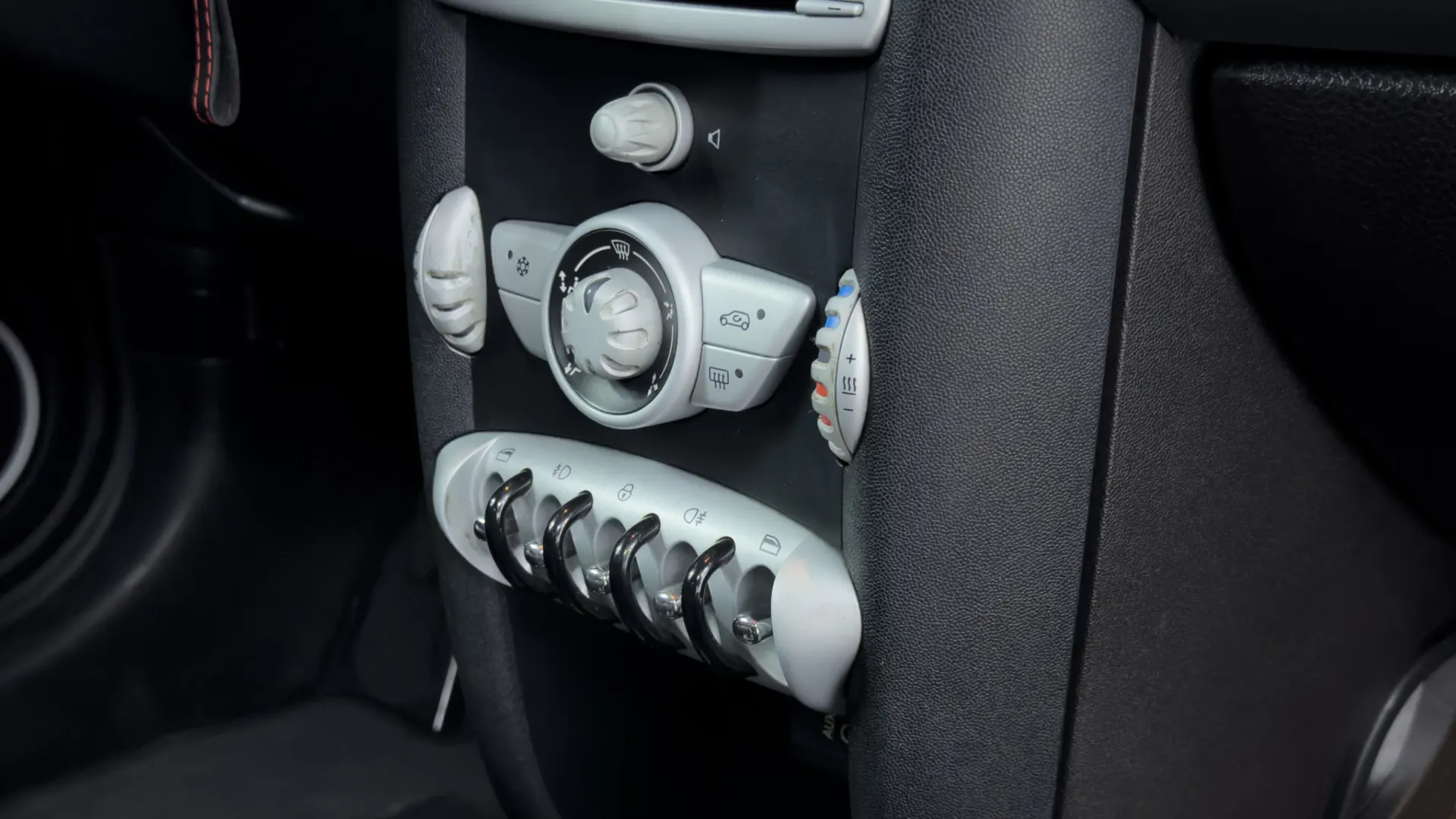 MINI 3 Portas Cooper D 12