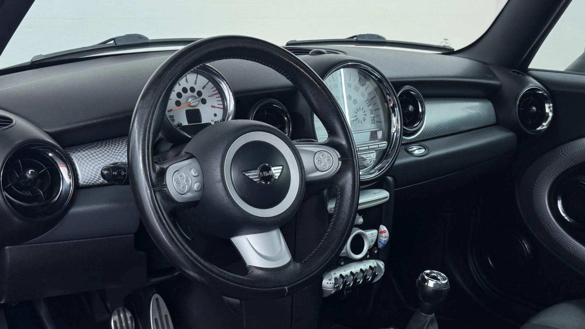MINI John Cooper Works 21