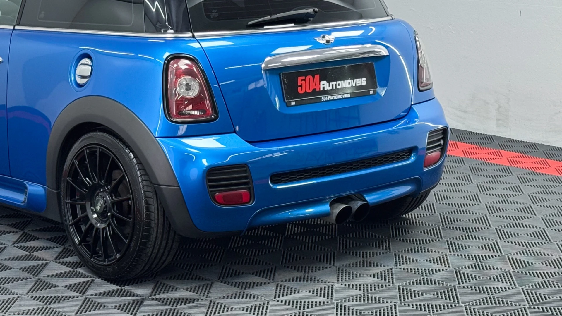 MINI 3 Portas ONE 14
