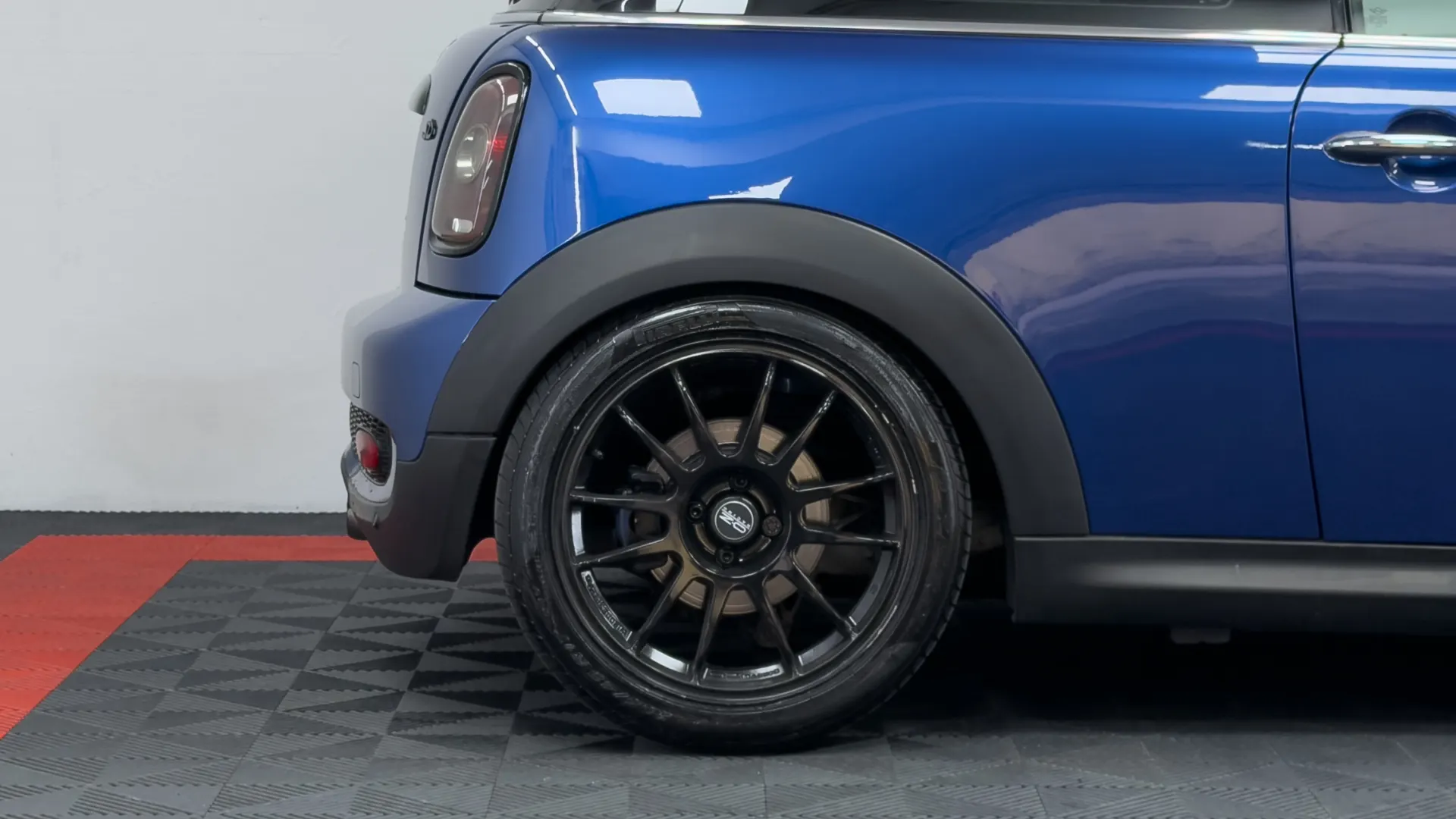 MINI 3 Portas Cooper D 6