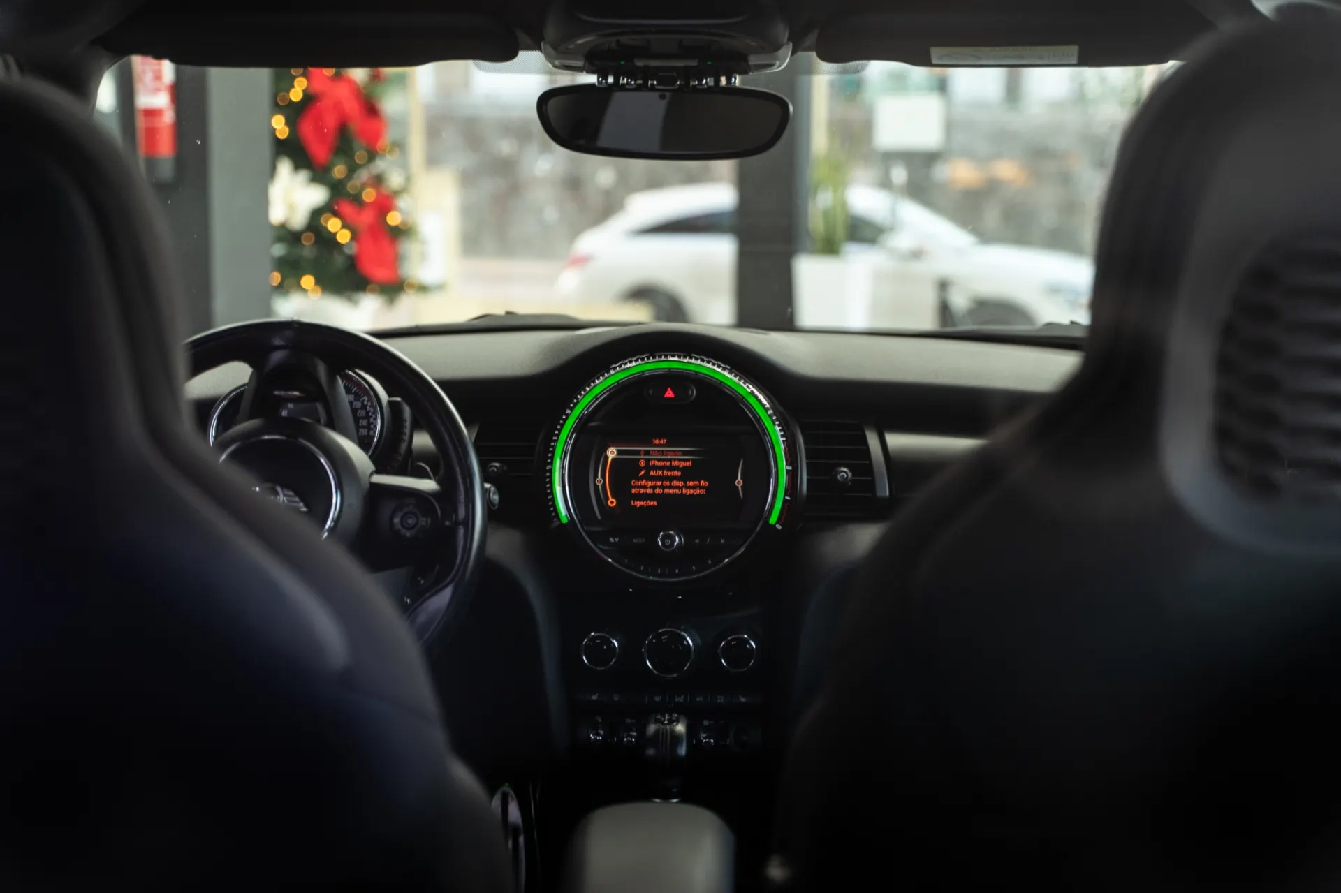 MINI 3 Portas John Cooper Works Plus Auto Desportiva 12