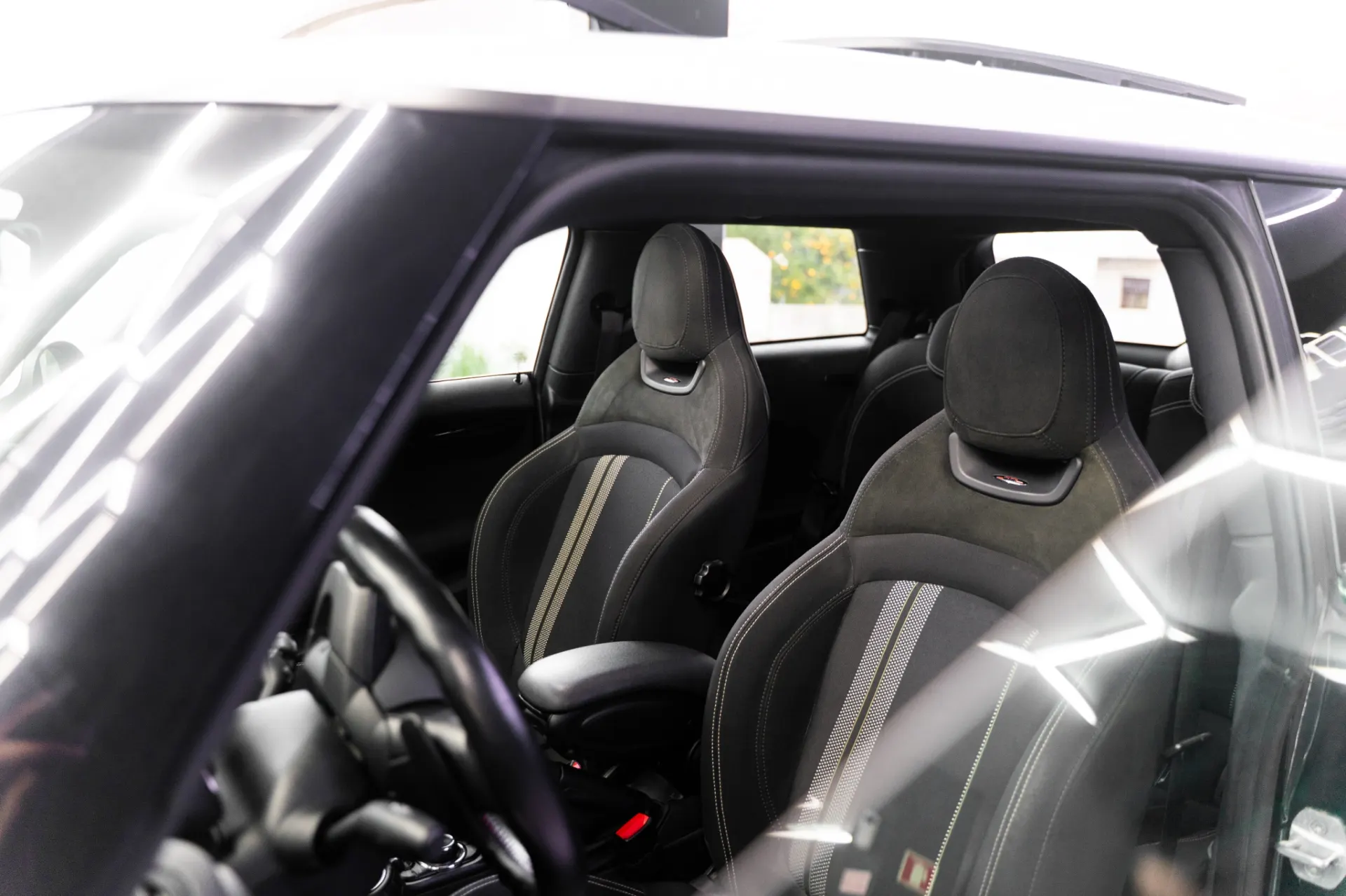 MINI 3 Portas John Cooper Works Plus Auto Desportiva 21