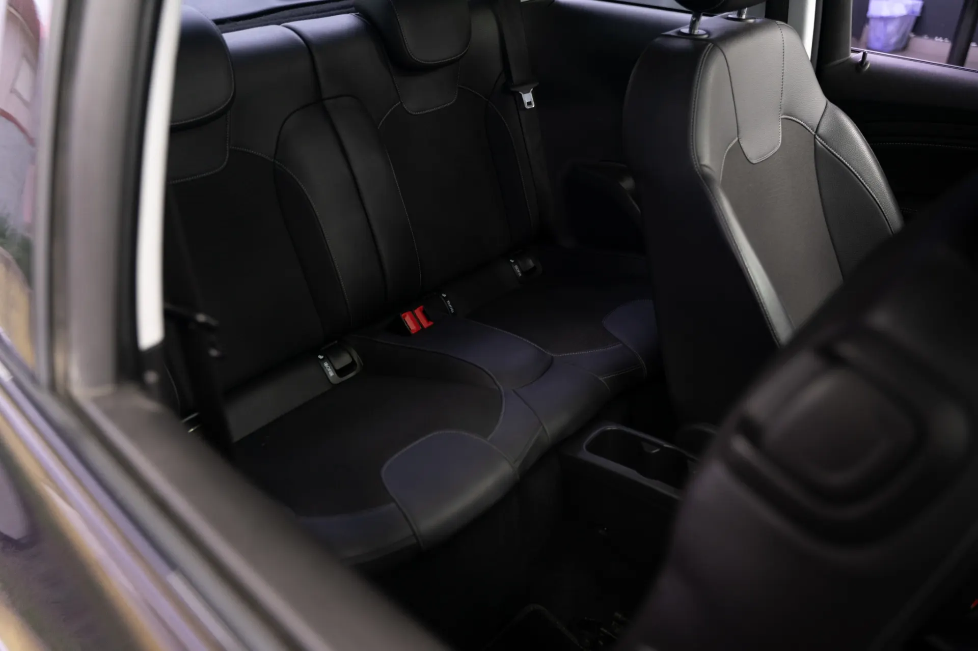 Opel Adam 1.2 Slam 14