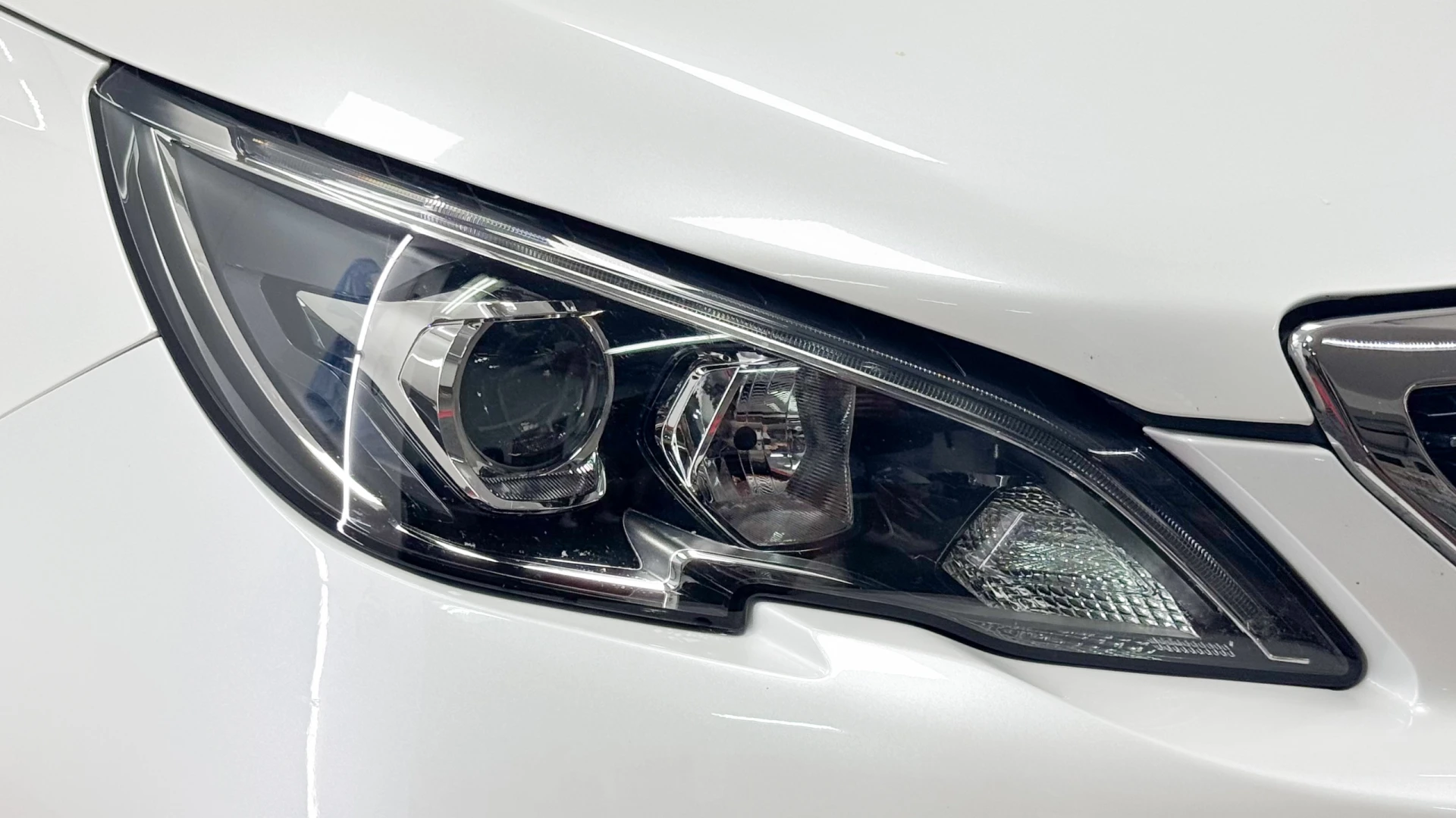 Peugeot 308 1.2 PureTech Style 5