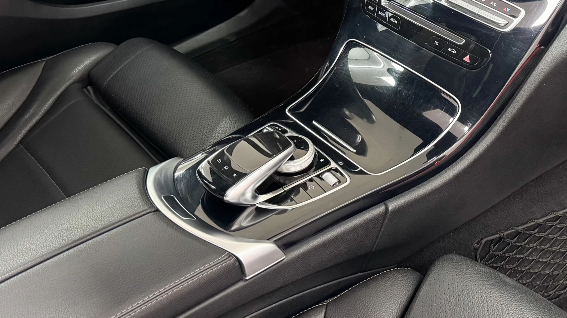 Mercedes-Benz C 220 d AMG Line Aut. 13