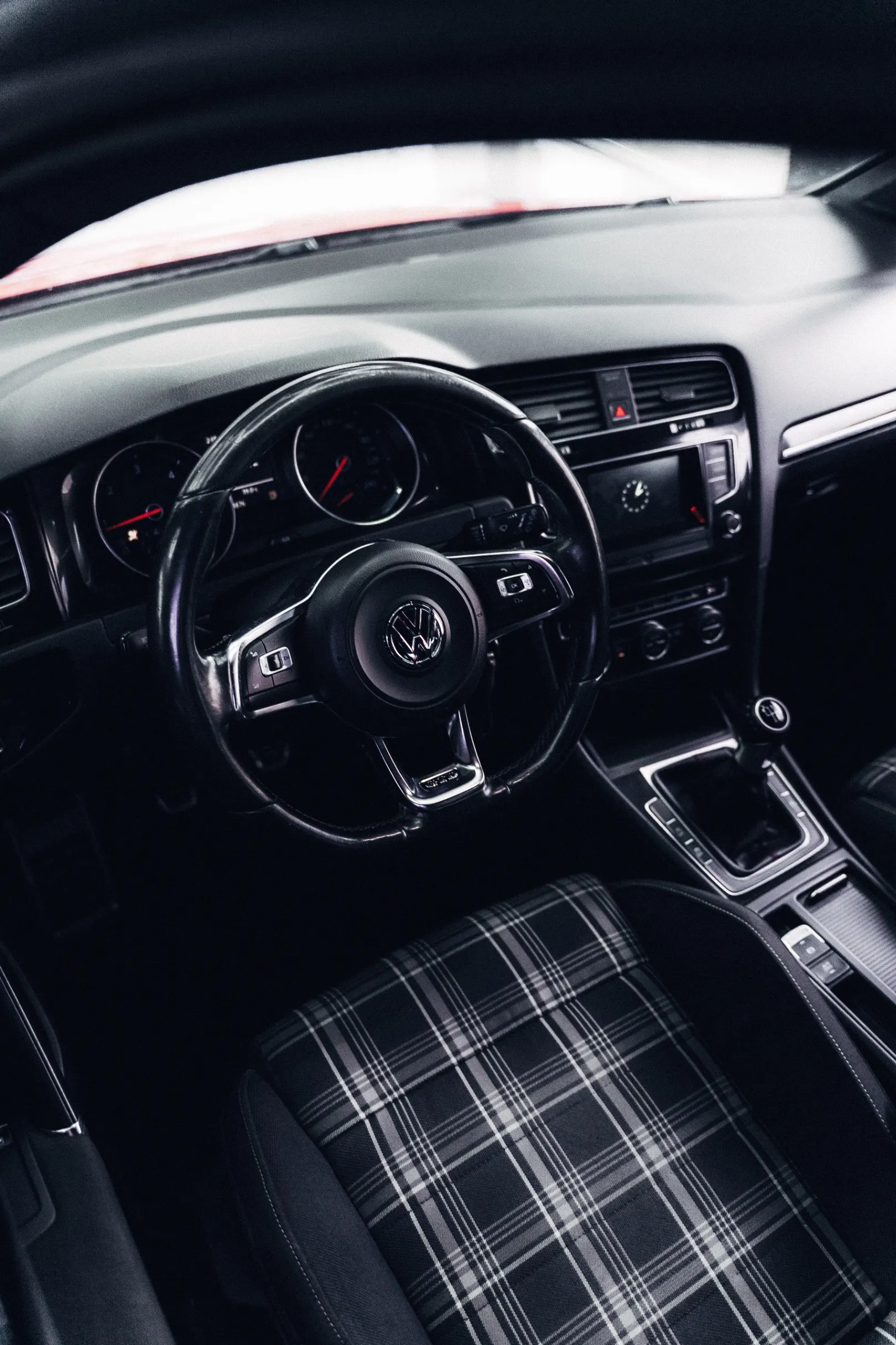 Volkswagen Golf 2.0 TDi GTD 18