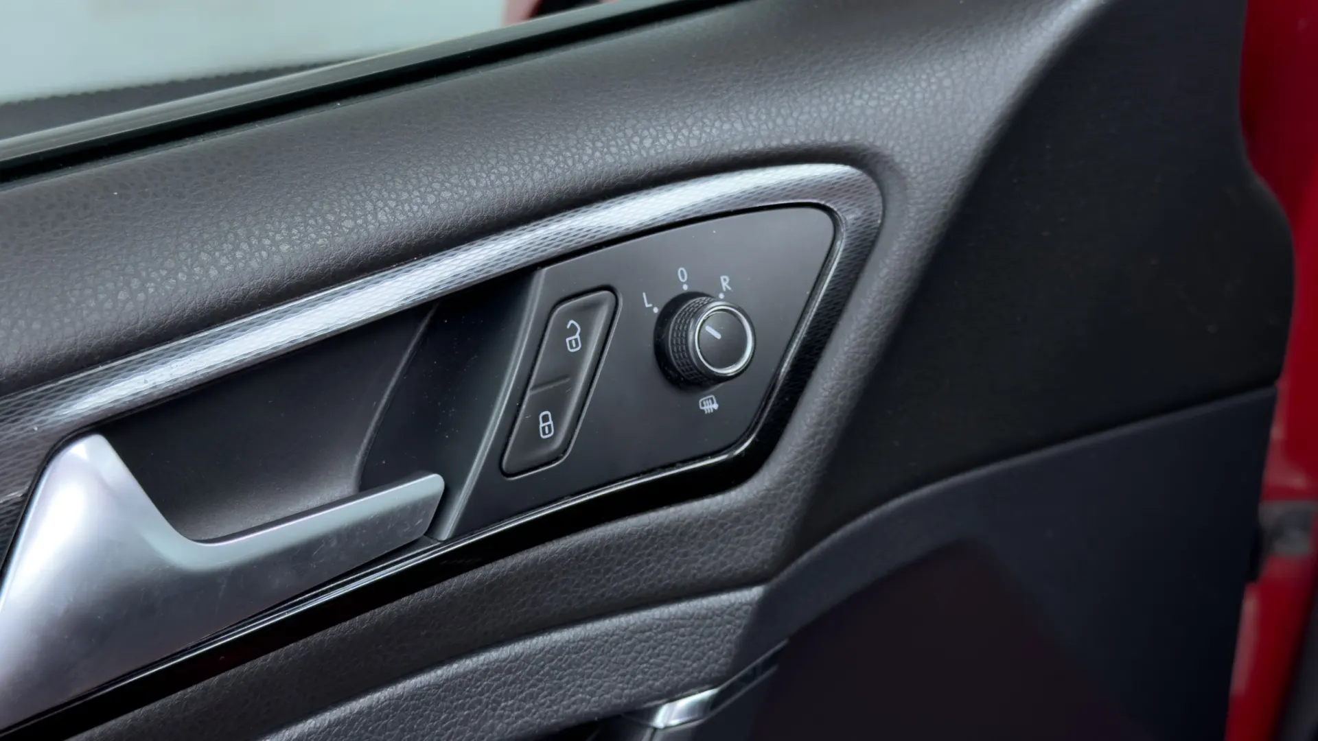 Volkswagen Golf 2.0 TDi GTD 18