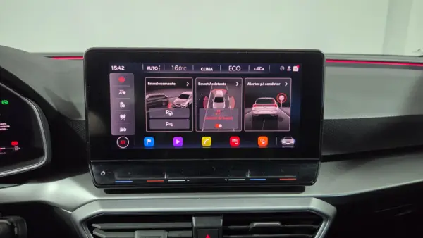 SEAT Leon 1.4 e-Hybrid DSG FR Plus 28