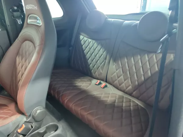 Abarth 595C 1.4 T-Jet Turismo 15