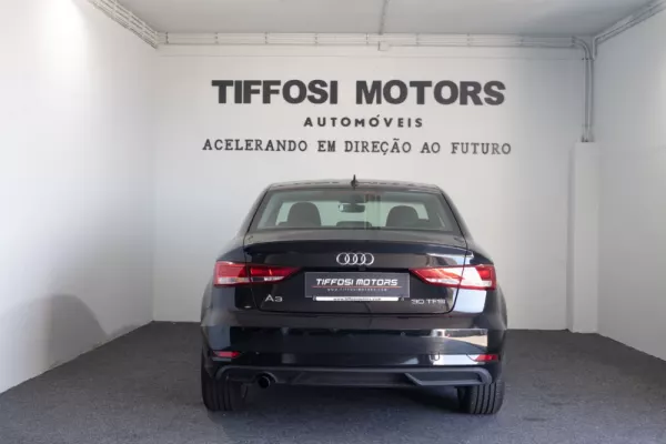 Audi A3 Limousine 30 TFSI Design S tronic 7