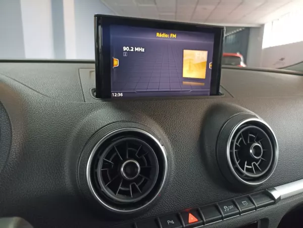 Audi A3 Limousine 30 TFSI Design S tronic 21