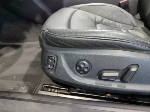 Audi A5 Cabrio 2.7 TDi 17