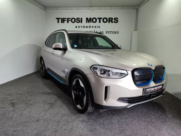 BMW iX3 Inspiring 2