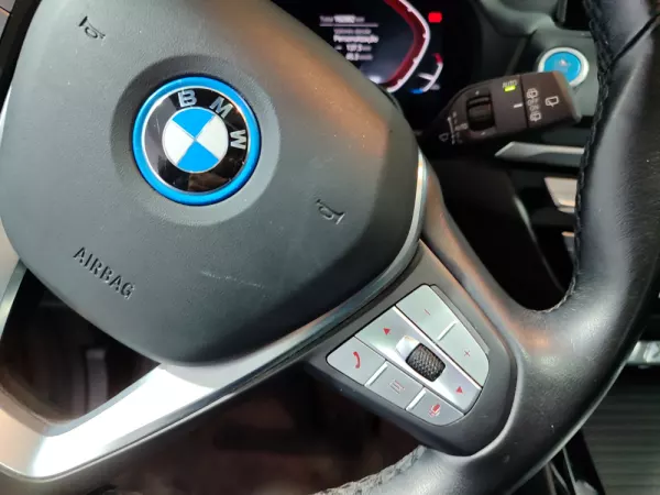 BMW iX3 Inspiring 44