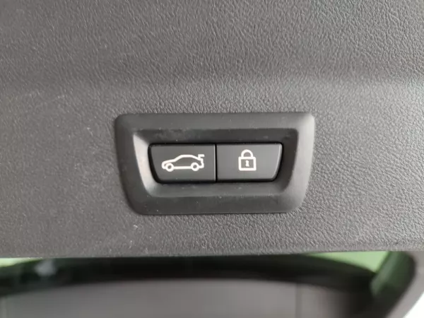 BMW iX3 Inspiring 56