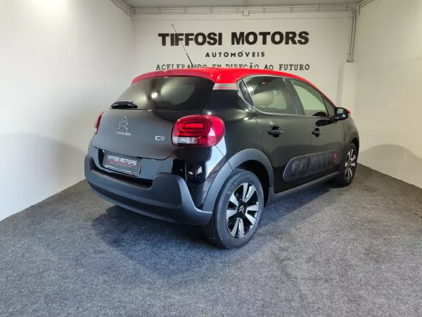 Citroën C3 1.2 PureTech Shine 6