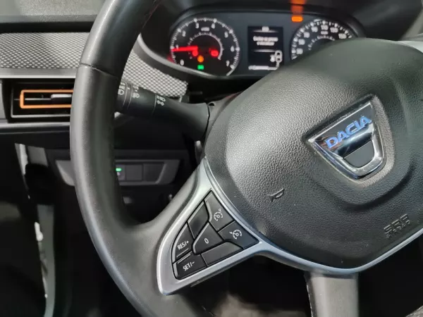 Dacia Sandero 28