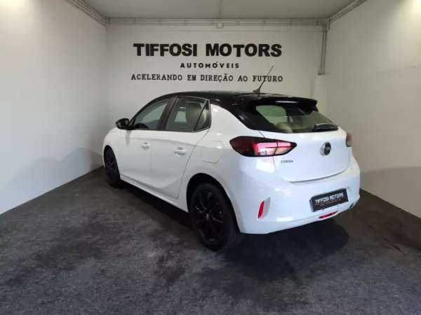 Opel Corsa 1.5 D Elegance 7