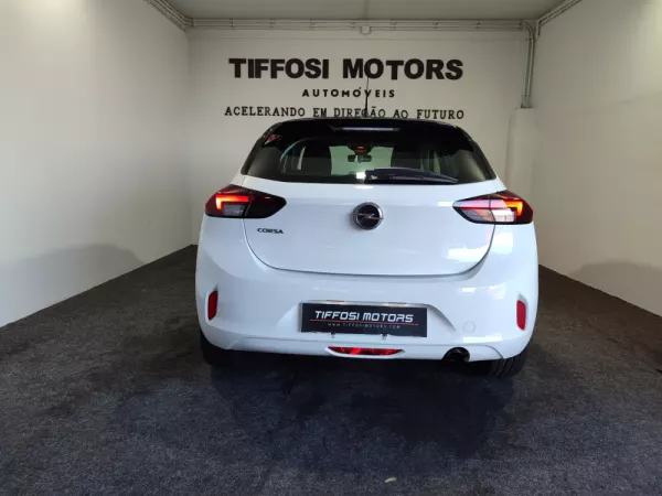 Opel Corsa 1.5 D Elegance 8