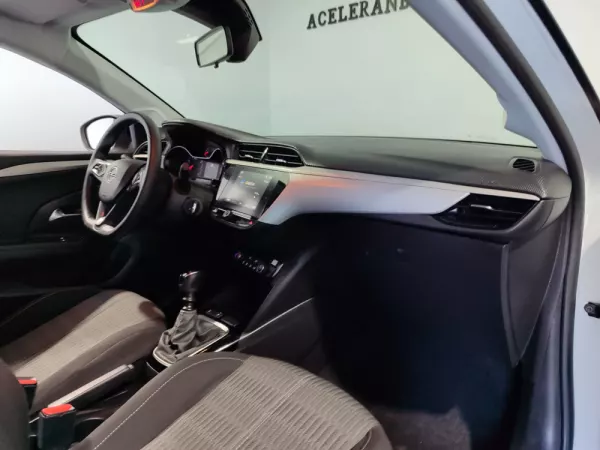 Opel Corsa 1.5 D Elegance 18