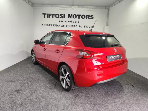 Peugeot 308 1.2 PureTech GT Pack 8