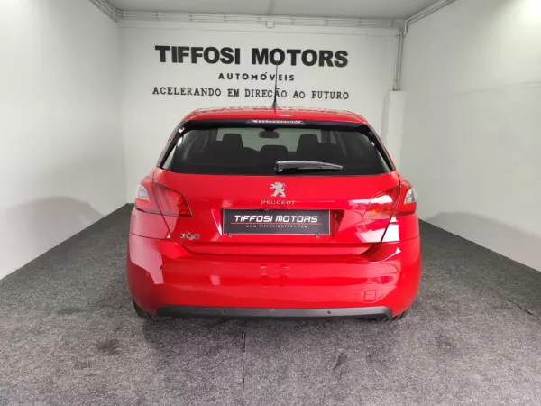 Peugeot 308 1.2 PureTech GT Pack 9