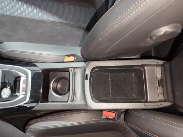 Peugeot 308 1.2 PureTech GT Pack 32