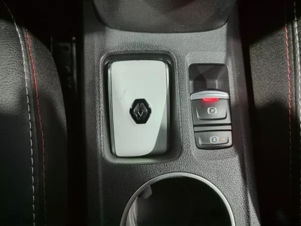 Renault Captur 1.0 TCe RS Line 38