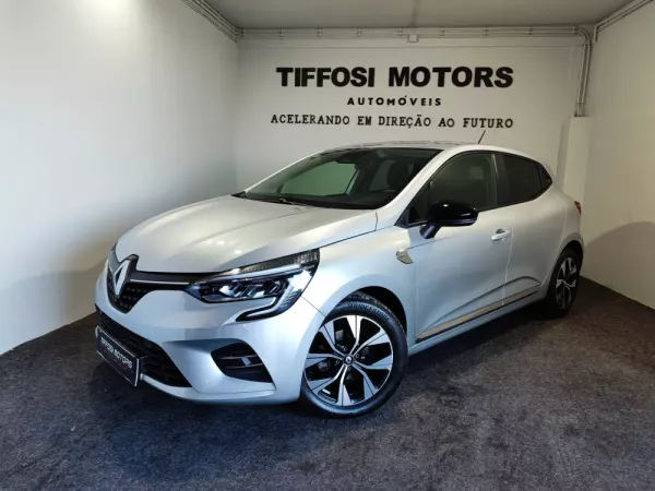 Renault Clio 1.0 TCe Limited Bi-Fuel 1