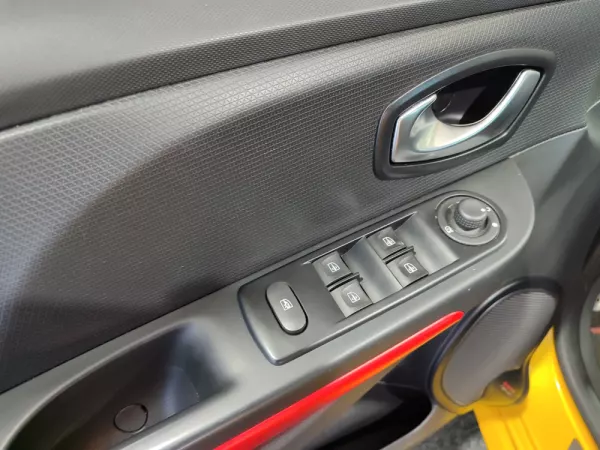 Renault Clio TCe 200 EDC Sport R.S. 39