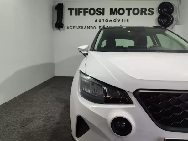 SEAT Arona 1.0 TSI Wave Plus DSG 5