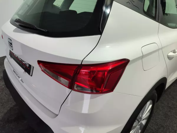 SEAT Arona 1.0 TSI Wave Plus DSG 9