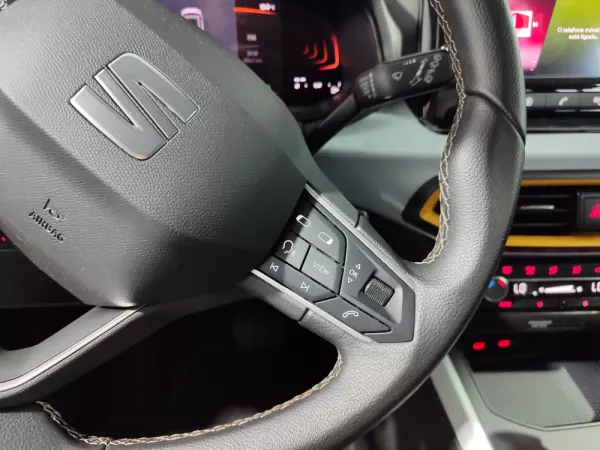 SEAT Arona 1.0 TSI Wave Plus DSG 33